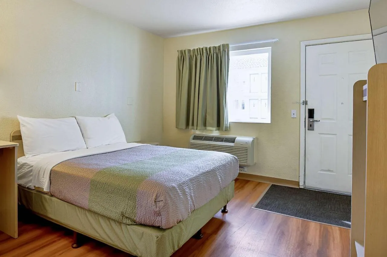 Hotel Motel 6-South Lake Tahoe, Ca