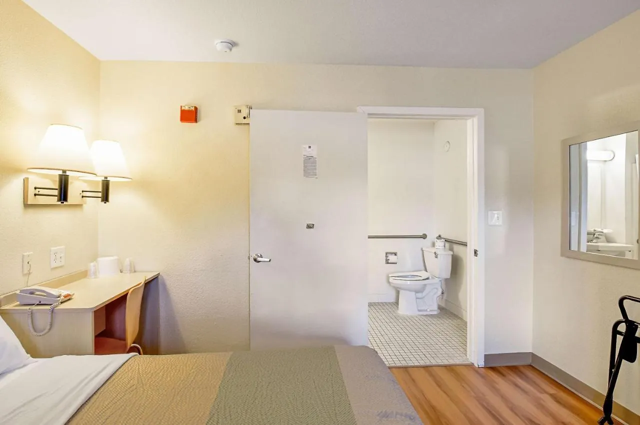 Hotel Motel 6-South Lake Tahoe, Ca